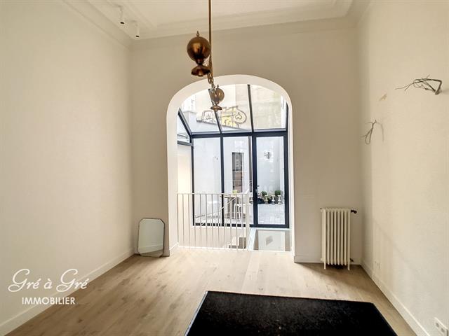 App. in charmant huis - te huur - 1060 Saint-Gilles