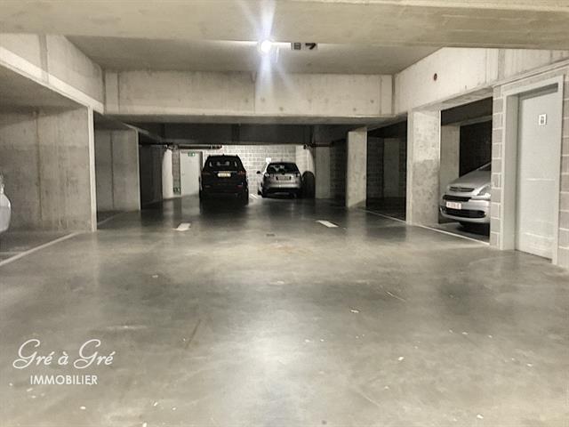Inside parking - for rent - 1160 Auderghem
