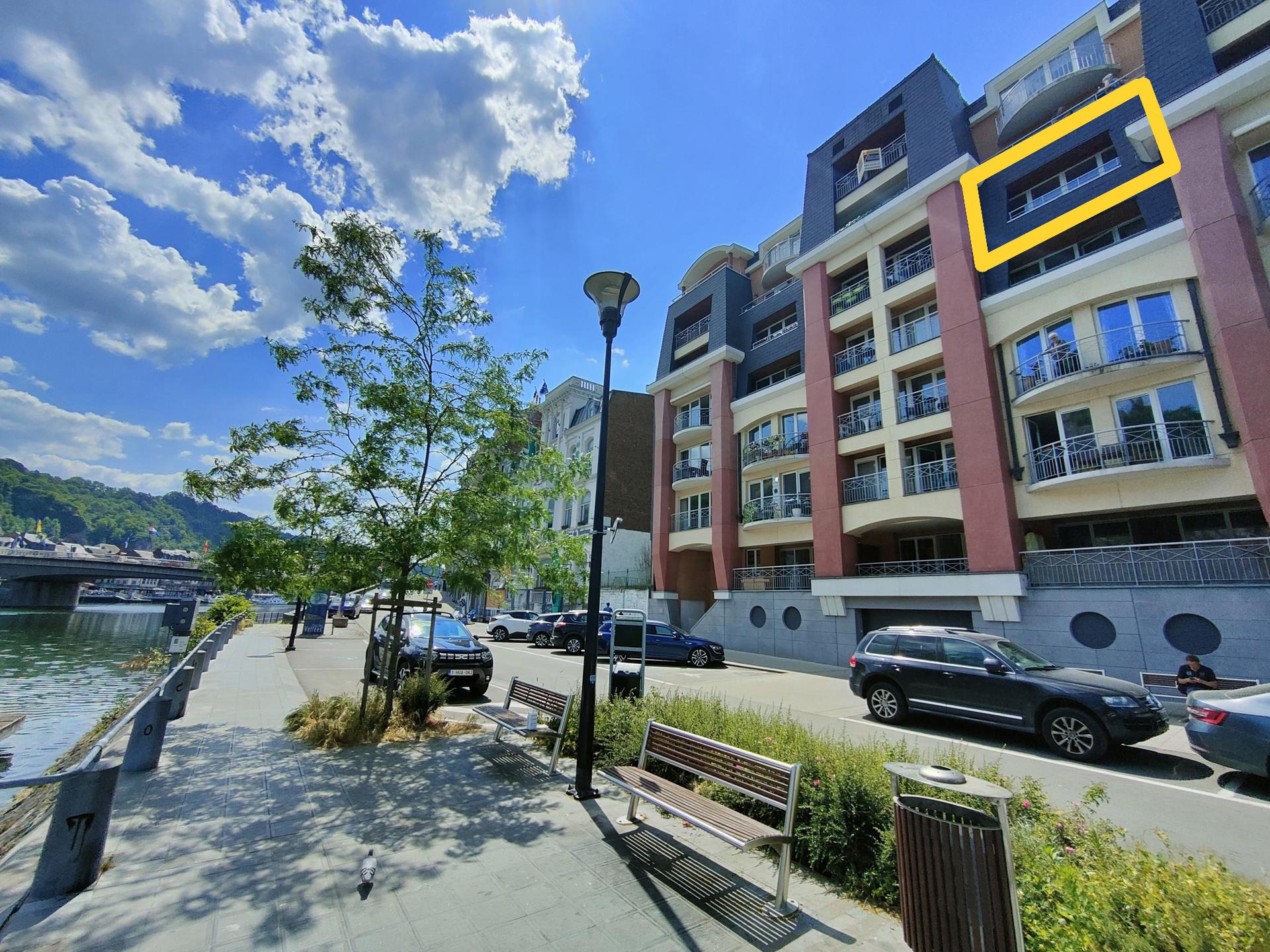 Flat - for rent - 5500 Dinant