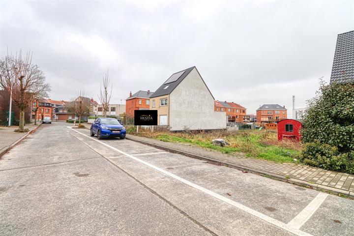 Bouwgrond - te koop - 1600 Sint-Pieters-Leeuw - #4246094-4