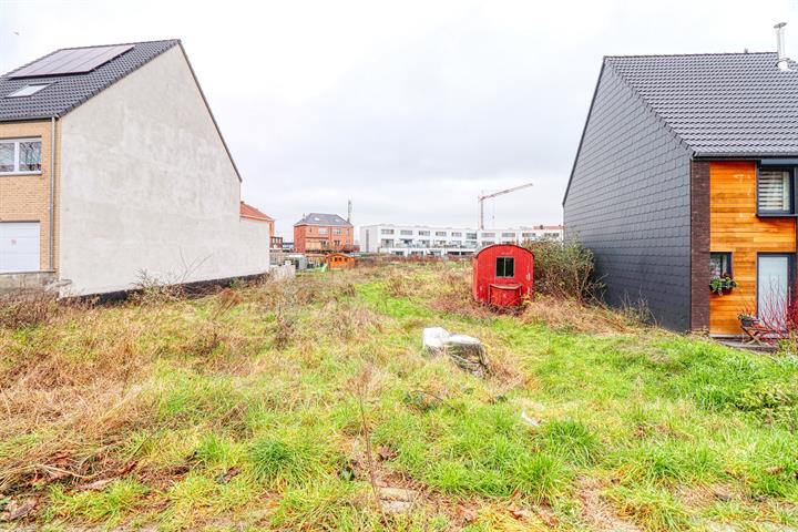 Bouwgrond - te koop - 1600 Sint-Pieters-Leeuw - #4246094-1