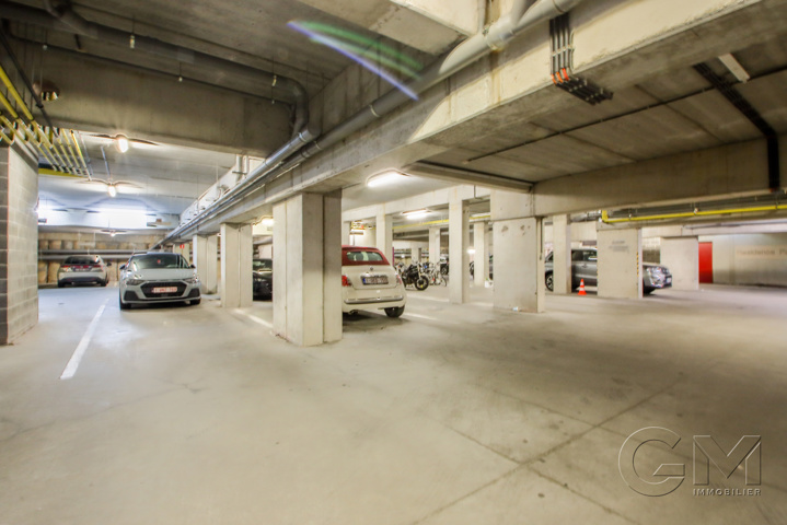 Parking intérieur - à vendre - 7700 Mouscron - #7243721