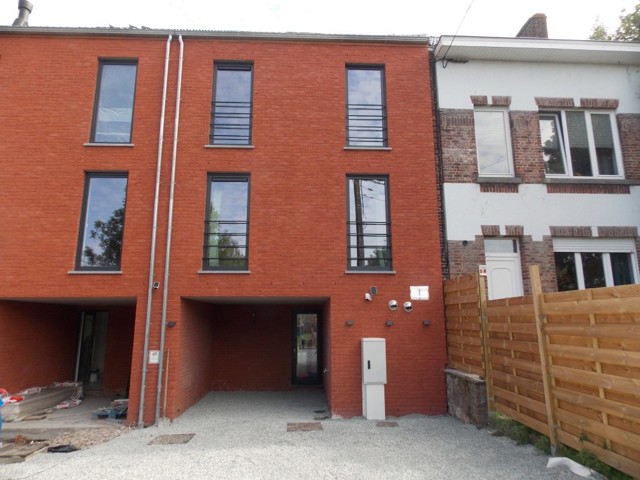 Maison neuve basse énergie 4CH. jardin, parking & car-port
