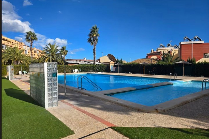 Studio - te koop - 03184 TORREVIEJA