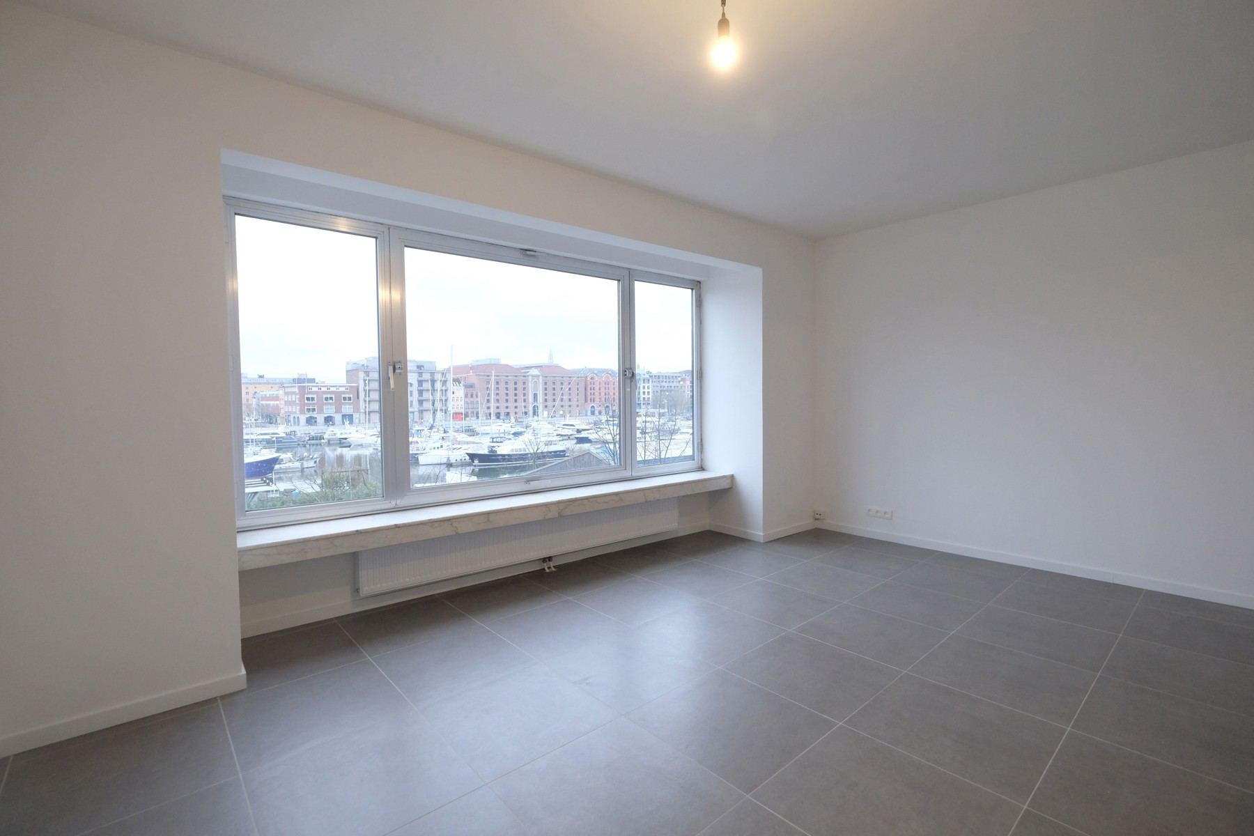 Gerenoveerd appartement op 't Eilandje