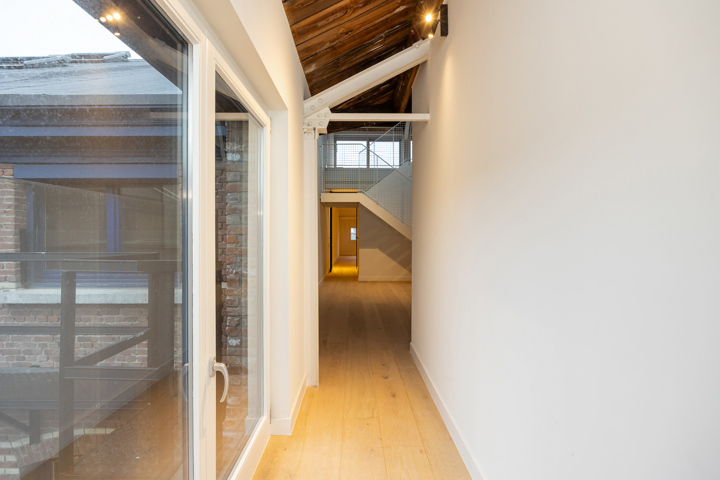 Uniek, gerenoveerd appartement