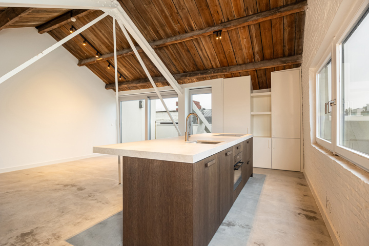 Uniek, gerenoveerd appartement