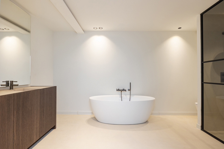 Uniek, gerenoveerd appartement