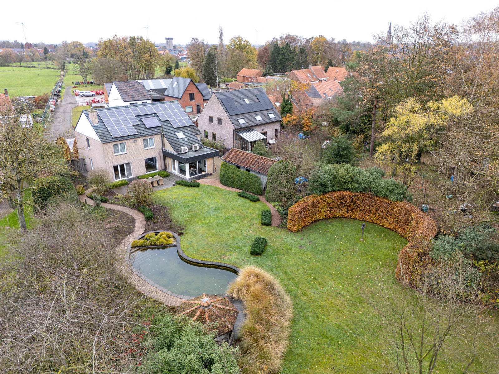 Prachtige villa met parktuin