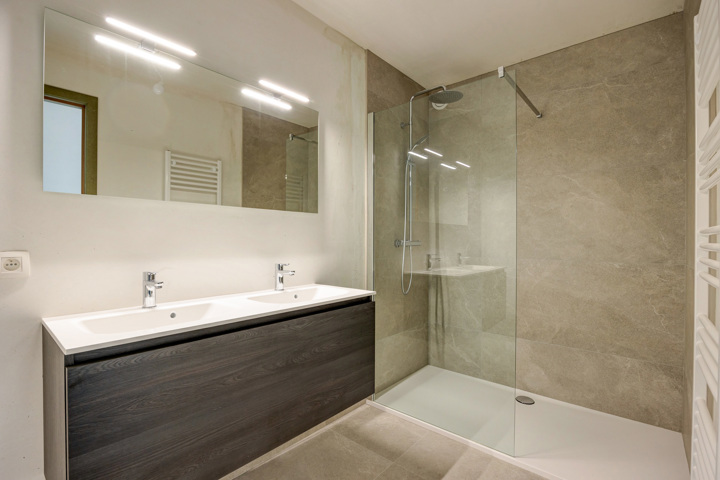 Stijlvol, gerenoveerd appartement