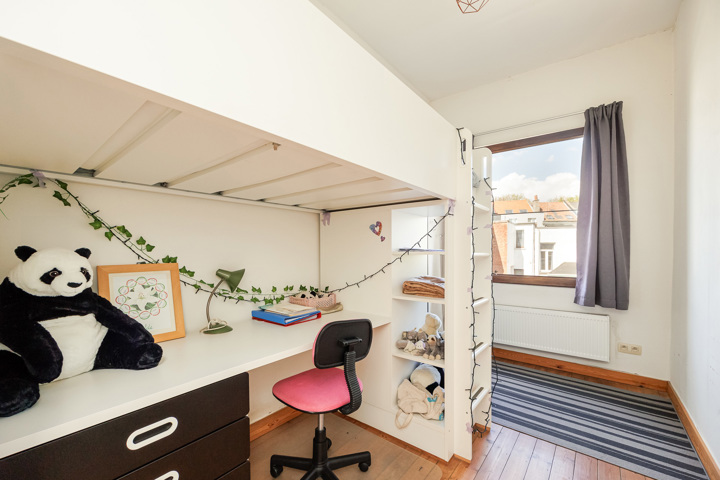 Grote woning met achterhuis in het leuke Berchem