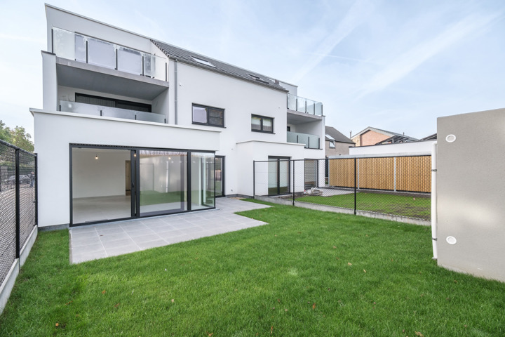 Luxueus nieuwbouwappartement met tuin