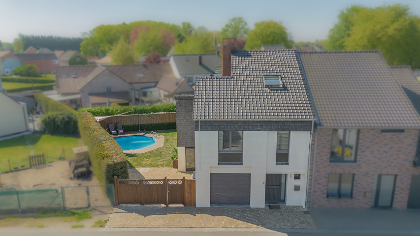 Charmante woning met zwembad 