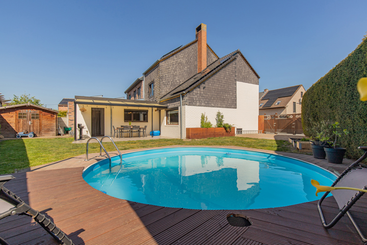 Charmante woning met zwembad 