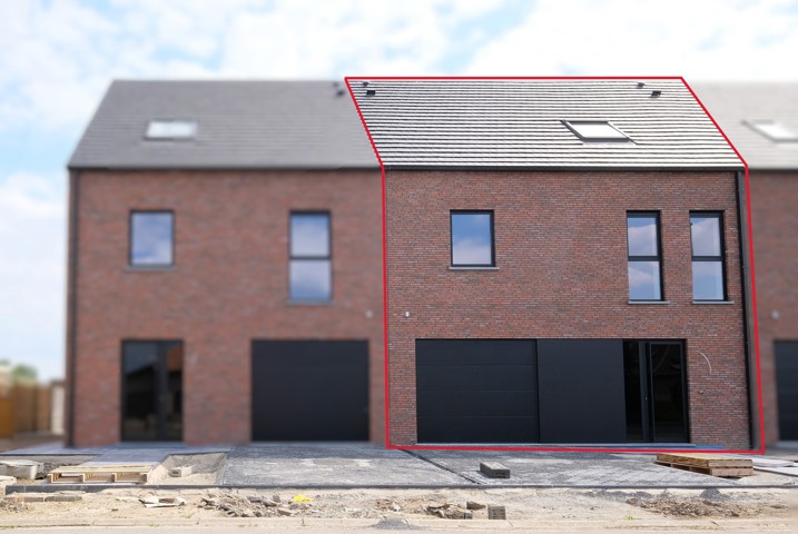 Knap afgewerkte nieuwbouwwoning