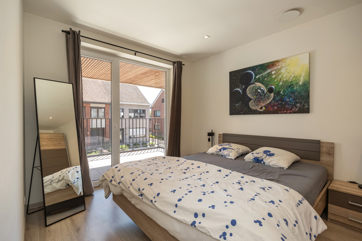 Instapklaar appartement met twee slaapkamers en 2 terrassen