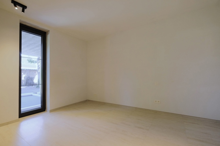 Luxueus nieuwbouwappartement met riant terras