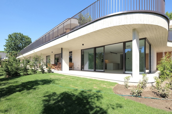 Luxueus nieuwbouwappartement met riant terras