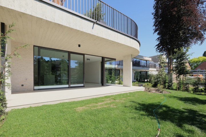 Luxueus nieuwbouwappartement met riant terras