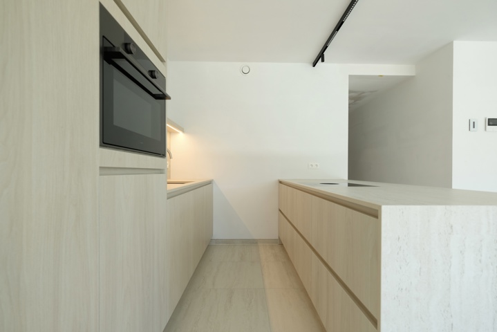 Luxueus nieuwbouwappartement met riant terras