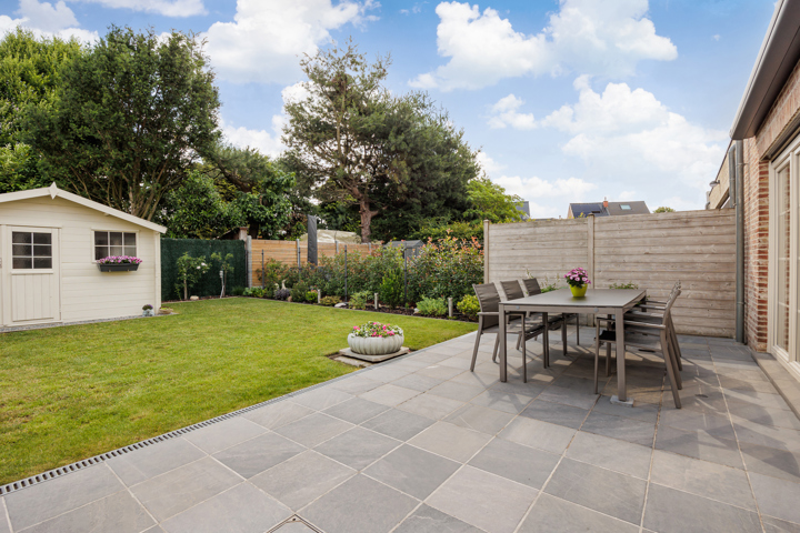 Recente, energiezuinige woning met tuin