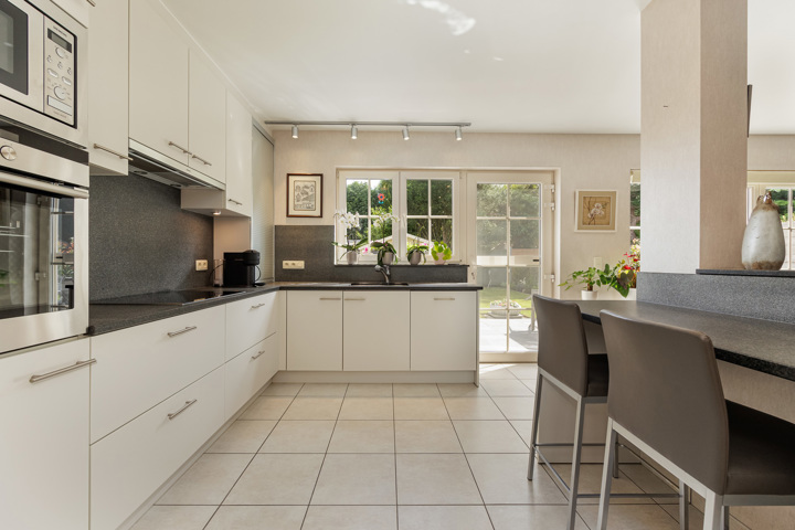 Recente, energiezuinige woning met tuin