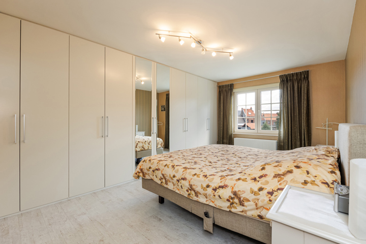 Recente, energiezuinige woning met tuin