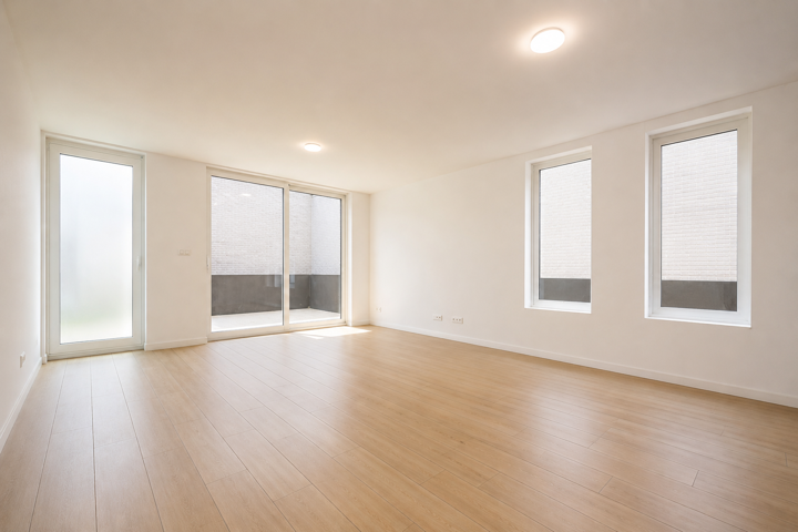 Gelijkvloers, instapklaar appartement met terras