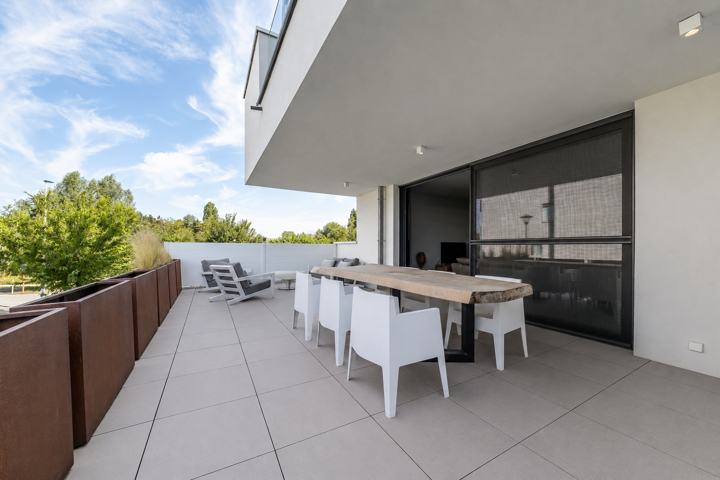 Luxueus nieuwbouwappartement in parkgebied