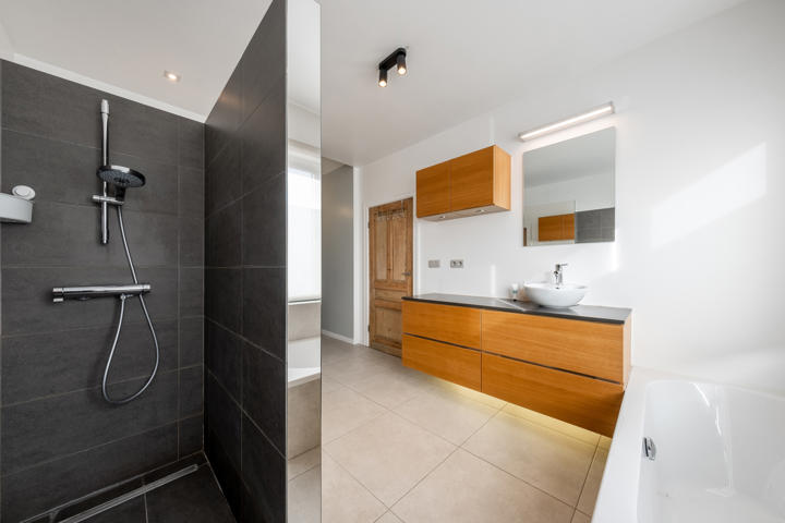 Gerenoveerde, energiezuinige woning 