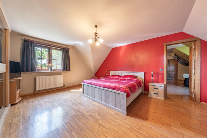 Ruime villa met karakter