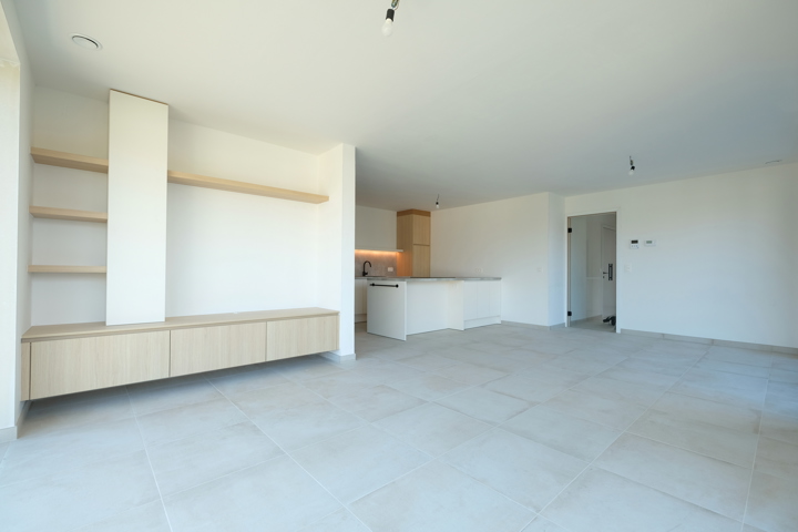 Centraal gelegen, lichtrijk nieuwbouwappartement 