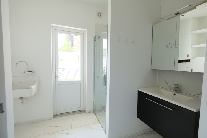Ruim appartement in rustige wijk