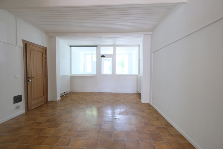 Ruim appartement in rustige wijk