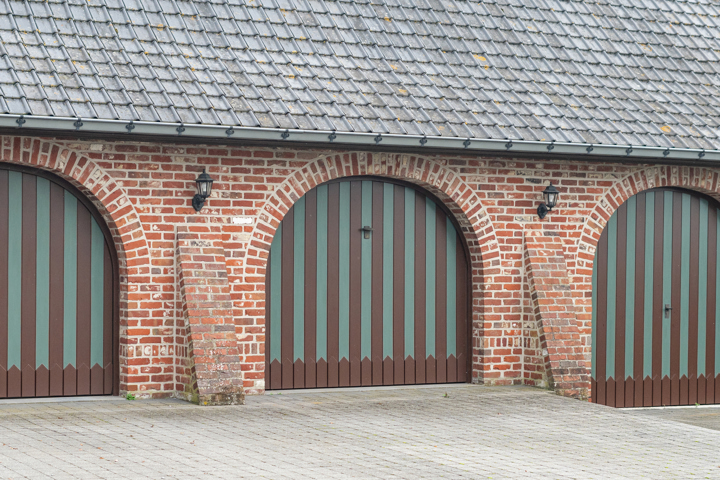 Landhuis met magazijnen, idyllisch gelegen op 5.388 m²