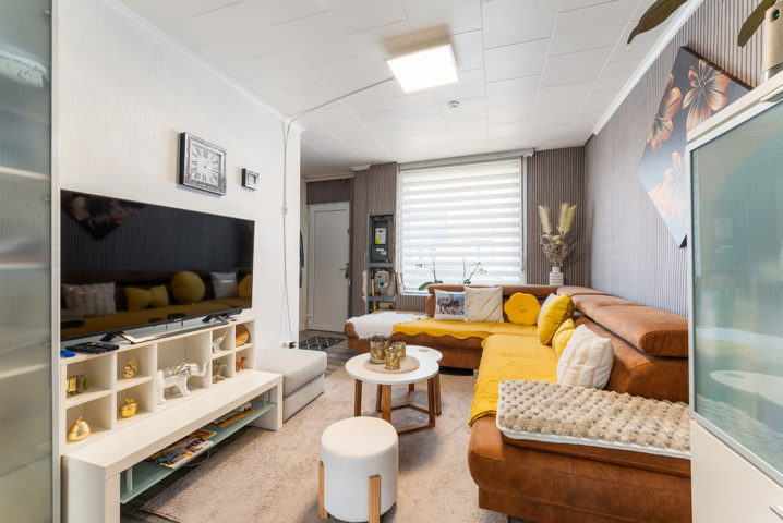 Rijwoning met terras op wandelafstand centrum Roeselare