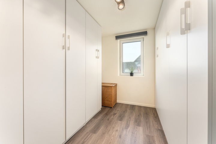 Recente HOB met 4 slpks en afzonderlijke garage te Roeselare