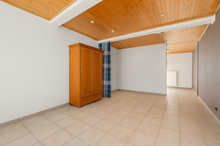 Gezellige woning met tuin,3 slpk en multifunctionele ruimte