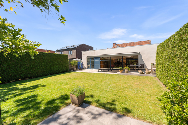 Gezellige woning met tuin,3 slpk en multifunctionele ruimte