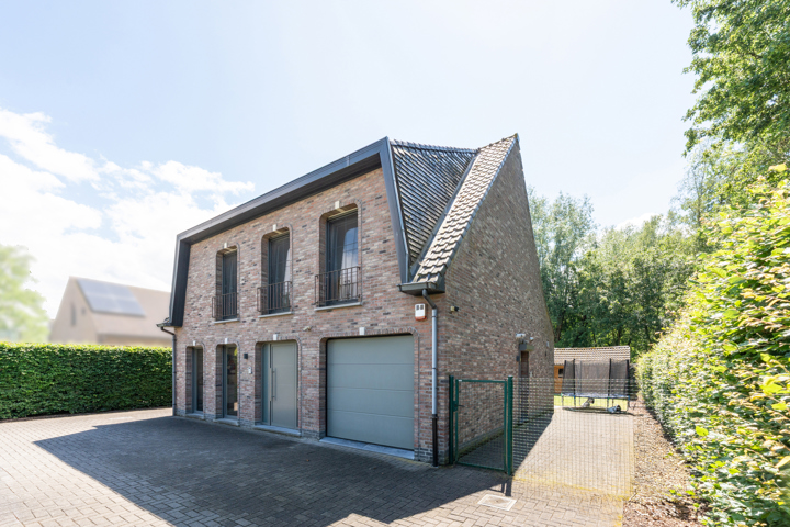 Prachtige, energiezuinige gezinswoning (EPC B) met 3 slaapkamers.