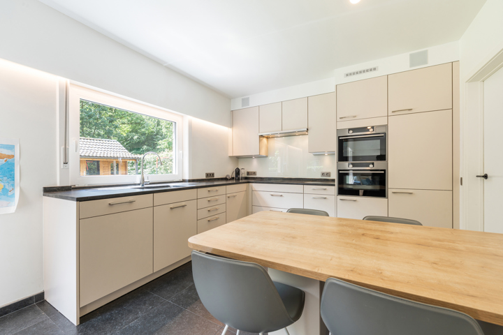 Prachtige, energiezuinige gezinswoning (EPC B) met 3 slaapkamers.