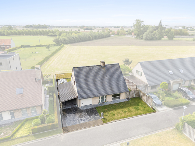 Recente vrijstaande woning met landelijk zicht