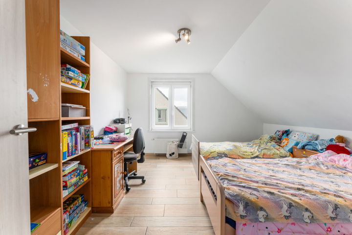 Recente vrijstaande woning met landelijk zicht