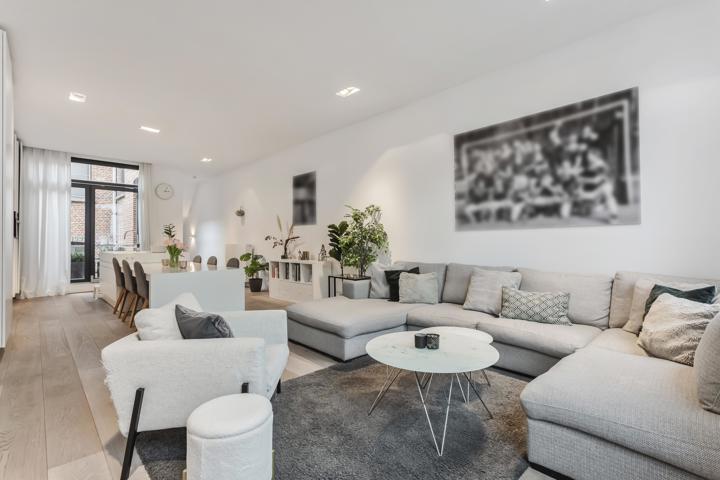 Schitterend triplex appartement op toplocatie