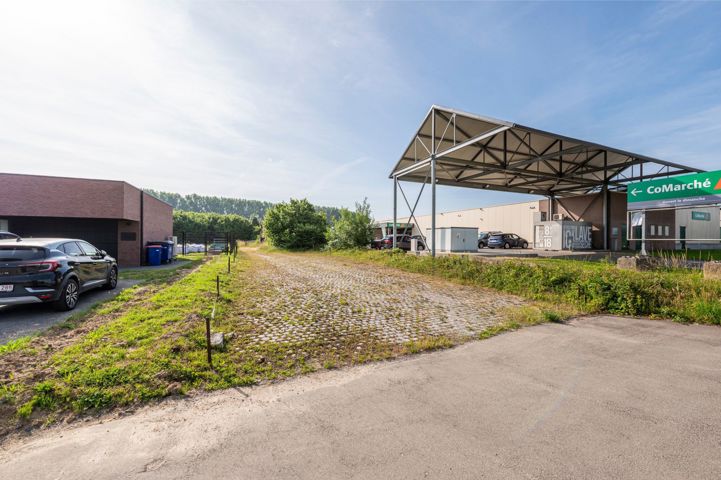 Usage multiple - à vendre - 4210 Burdinne