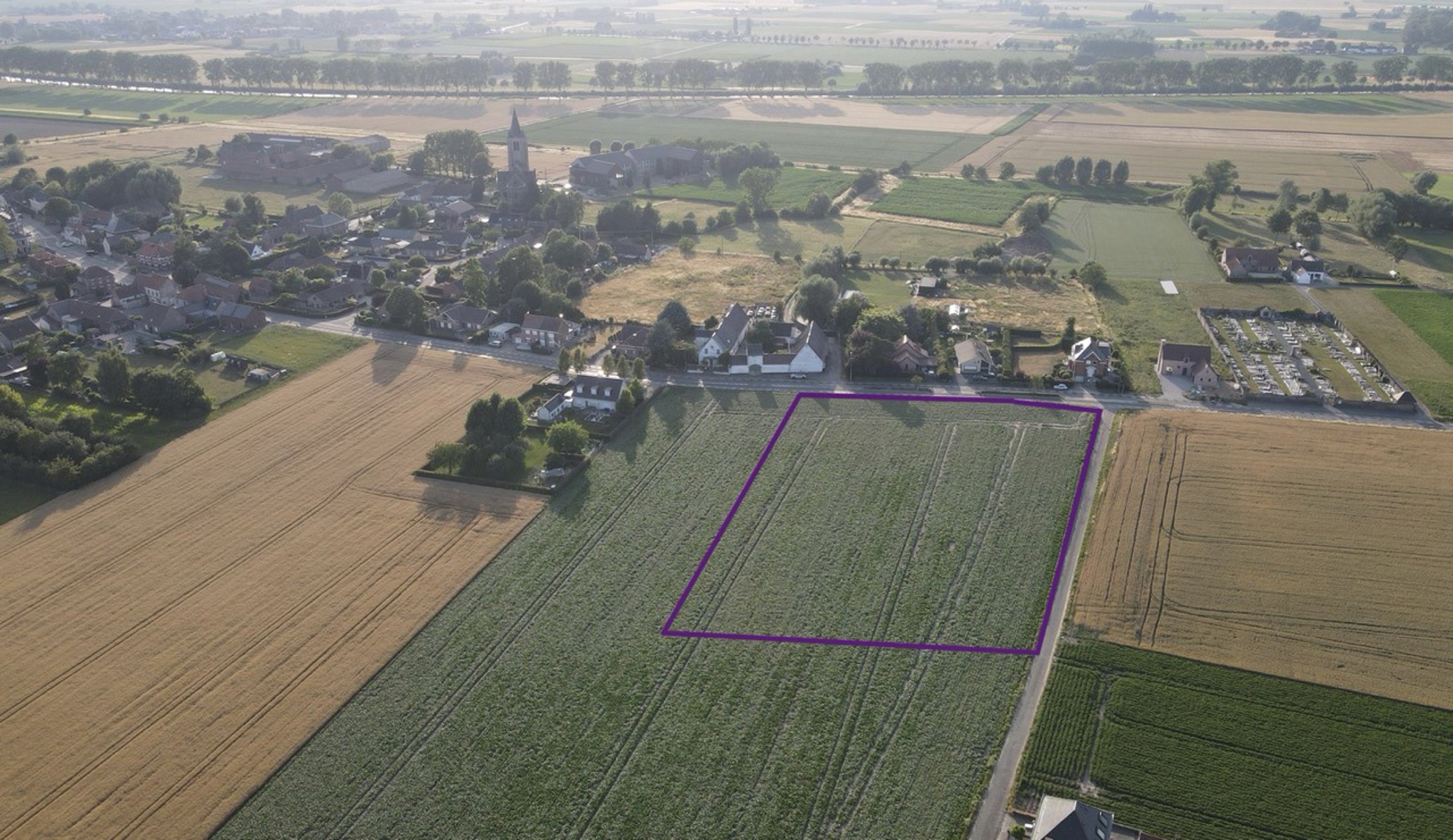 Terrain à bâtir - largeur de façade à rue 87m