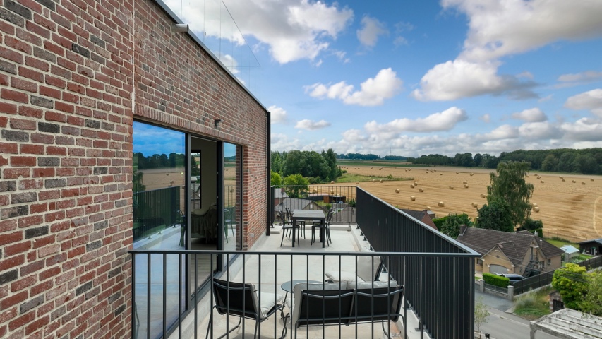 A.5.7. : Array Tournai A vendre