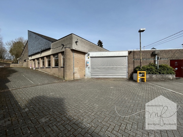 Entrepôt - à louer - 6120 Ham-sur-Heure-Nalinnes