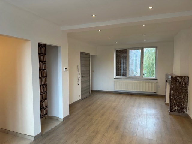 Lumineux appartement 1 chambre au 1er étage