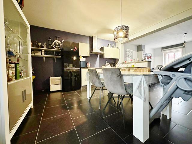 Rez-de-chaussée à vendre